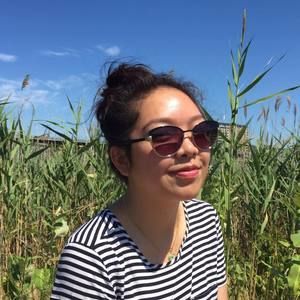 Meet your Posher, Angela